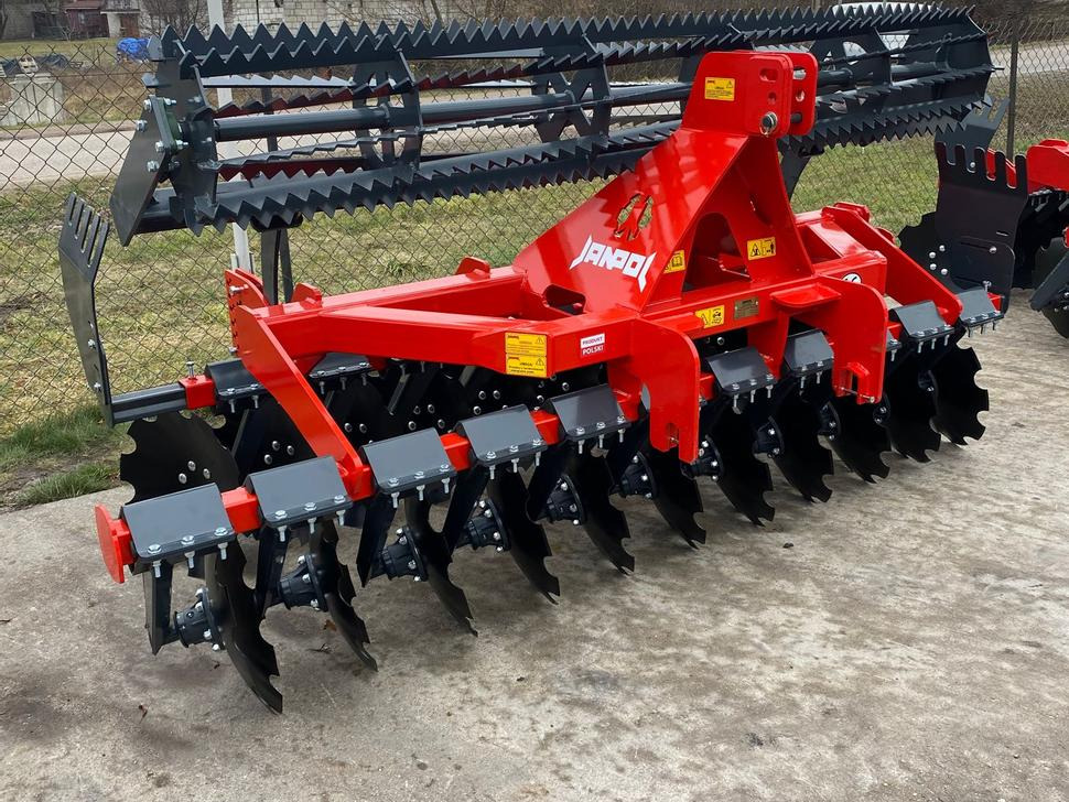 Janpol Scheibenegge / Disc harrow / Déchaumeur à disques / Erpice a dischi / Средняя дисковая борона / Brona talerzowa medium „COMPACT” 3 m - Scheibenegge: das Bild 1 Janpol Scheibenegge / Disc harrow / Déchaumeur à disques / Erpice a dischi / Средняя дисковая борона / Brona talerzowa medium „COMPACT” 3 m - Scheibenegge: das Bild 1