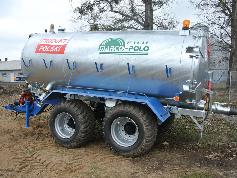 Marco-Polo Gülletankwagen / Slurry tanker / Epandeur à lisier / Cisterna per liquami / Сisterna de estiércol líquido / Цистерна для жидкого органического удобрения / Wóz asenizacyjny 12 000 - Güllefass: das Bild 3 Marco-Polo Gülletankwagen / Slurry tanker / Epandeur à lisier / Cisterna per liquami / Сisterna de estiércol líquido / Цистерна для жидкого органического удобрения / Wóz asenizacyjny 12 000 - Güllefass: das Bild 3