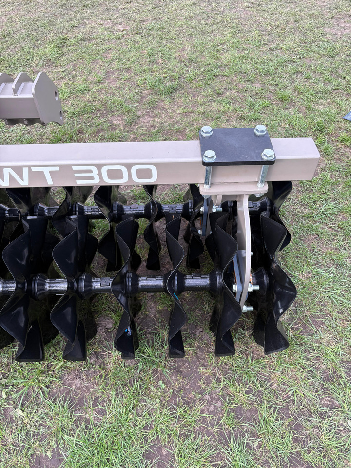 ROLEX Front disc / Déchaumeur frontal / Brona przednia WT300 - Scheibenegge: das Bild 5 ROLEX Front disc / Déchaumeur frontal / Brona przednia WT300 - Scheibenegge: das Bild 5