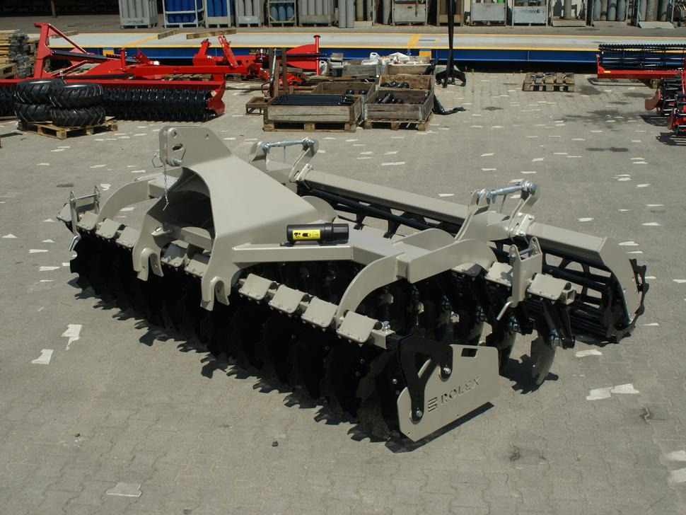 ROLEX Scheibenegge / Disc harrow / Dechaumeur à disques / Erpice a dischi / Дисковая борона / Brona talerzowa 3 m - Scheibenegge: das Bild 1 ROLEX Scheibenegge / Disc harrow / Dechaumeur à disques / Erpice a dischi / Дисковая борона / Brona talerzowa 3 m - Scheibenegge: das Bild 1