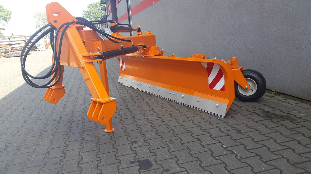 Spawex Hydraulischer Heckpflug / Hydraulic rear plow / Lame arrière / Arado hidráulico trasero / Pług tylny hydrauliczny 3 m - Schneepflug für Kommunaltraktor: das Bild 1 Spawex Hydraulischer Heckpflug / Hydraulic rear plow / Lame arrière / Arado hidráulico trasero / Pług tylny hydrauliczny 3 m - Schneepflug für Kommunaltraktor: das Bild 1