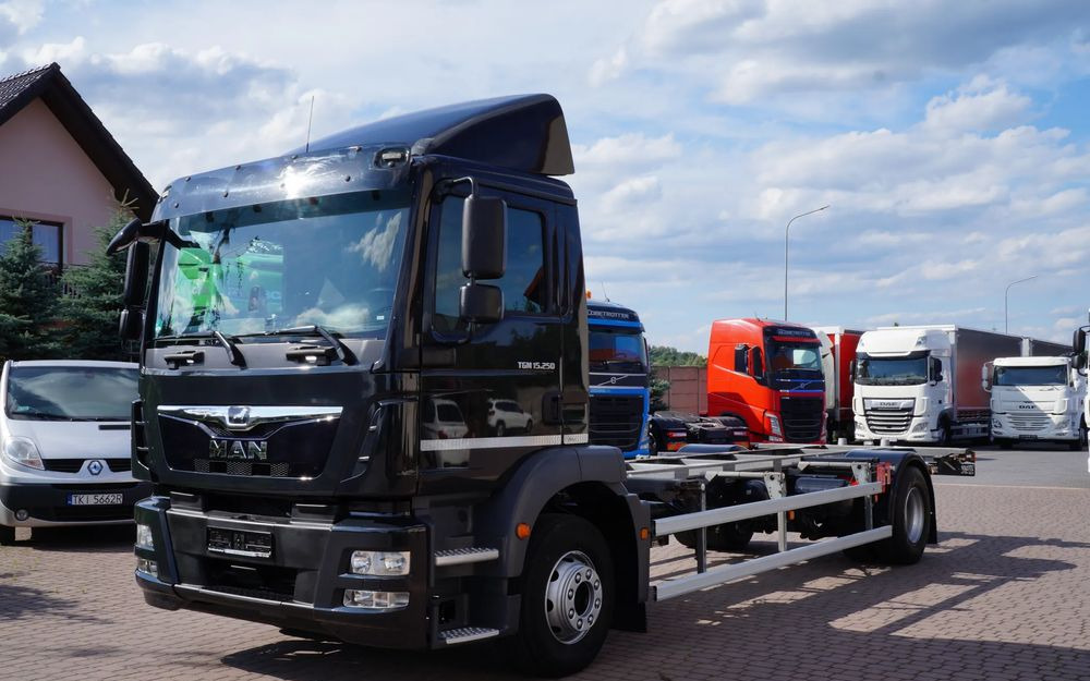 MAN TGM 15.250 EURO 6 RAMA DO ZABUDOWY - Fahrgestell LKW: das Bild 1 MAN TGM 15.250 EURO 6 RAMA DO ZABUDOWY - Fahrgestell LKW: das Bild 1