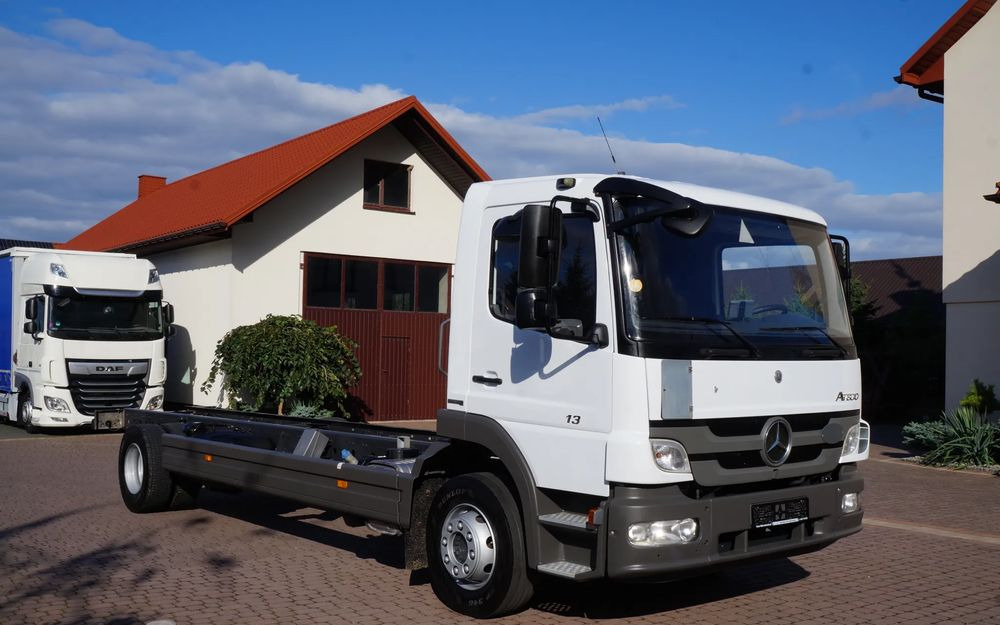 Mercedes-Benz ATEGO 1318 EURO 5 RAMA DO ZABUDOWY MANUAL 1322 - Fahrgestell LKW: das Bild 2 Mercedes-Benz ATEGO 1318 EURO 5 RAMA DO ZABUDOWY MANUAL 1322 - Fahrgestell LKW: das Bild 2
