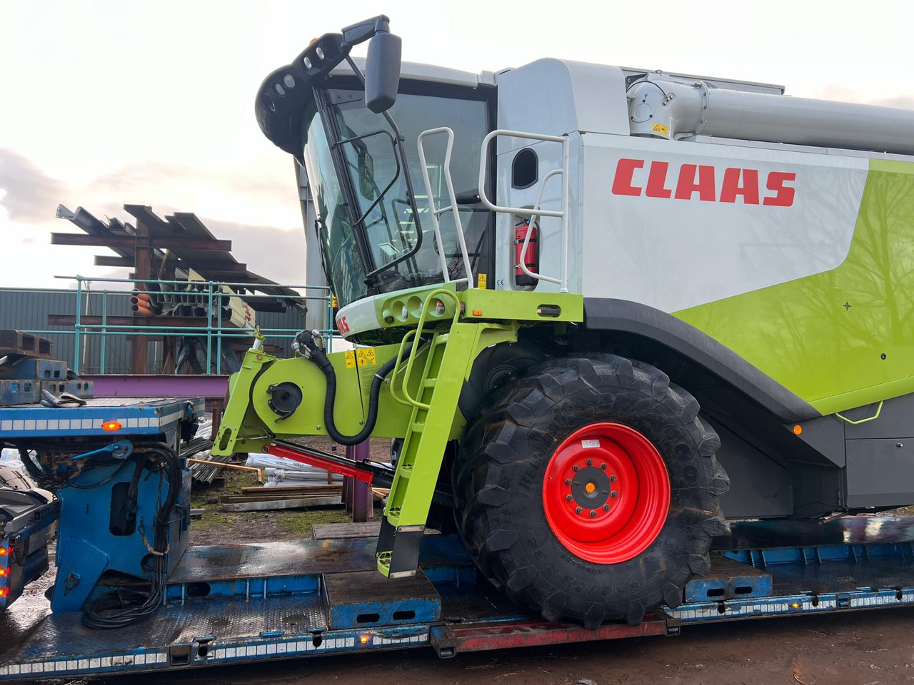 Mähdrescher CLAAS Lexion 620: das Bild 6