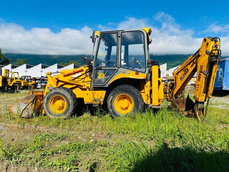 Jcb 2 CX TRACTOPELLE 5,2T (NET DE TVA) - Baggerlader: das Bild 4 Jcb 2 CX TRACTOPELLE 5,2T (NET DE TVA) - Baggerlader: das Bild 4