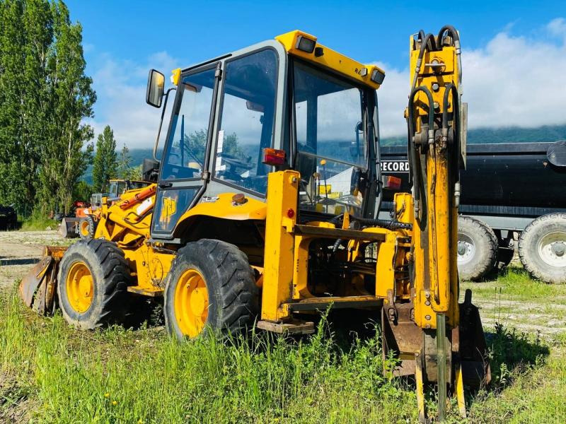 Jcb 2 CX TRACTOPELLE 5,2T (NET DE TVA) - Baggerlader: das Bild 5 Jcb 2 CX TRACTOPELLE 5,2T (NET DE TVA) - Baggerlader: das Bild 5