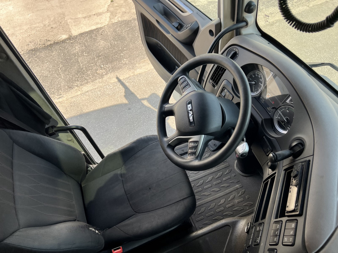 Sattelzugmaschine DAF XF 480FT: das Bild 12