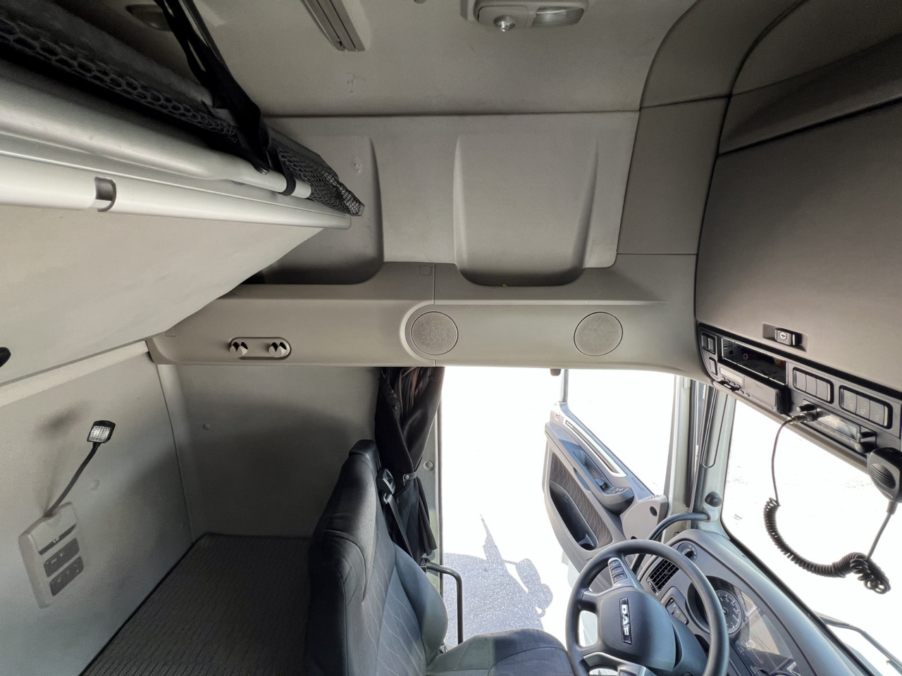 Sattelzugmaschine DAF XF 480FT: das Bild 14