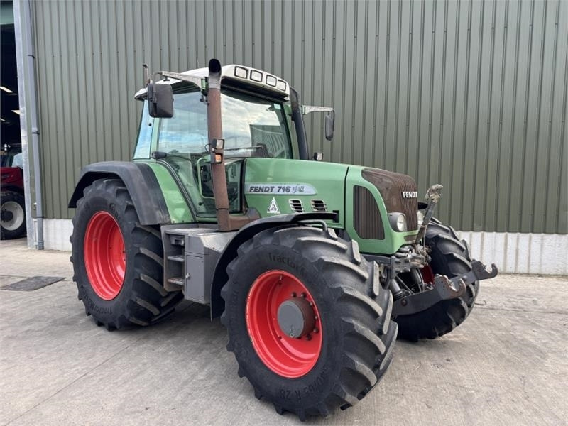Fendt 716 Vario TMS - Traktor: das Bild 3 Fendt 716 Vario TMS - Traktor: das Bild 3