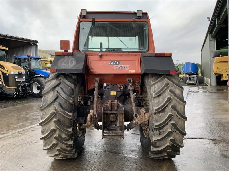 Fiat 1280 Turbo 2WD - Traktor: das Bild 5 Fiat 1280 Turbo 2WD - Traktor: das Bild 5