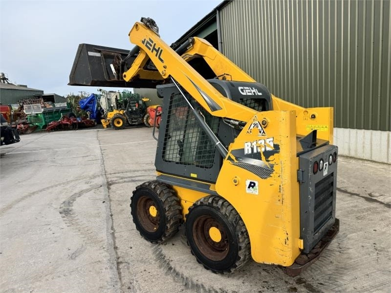 Gehl Gehl R135 Skid Steer - Kompaktlader: das Bild 2 Gehl Gehl R135 Skid Steer - Kompaktlader: das Bild 2
