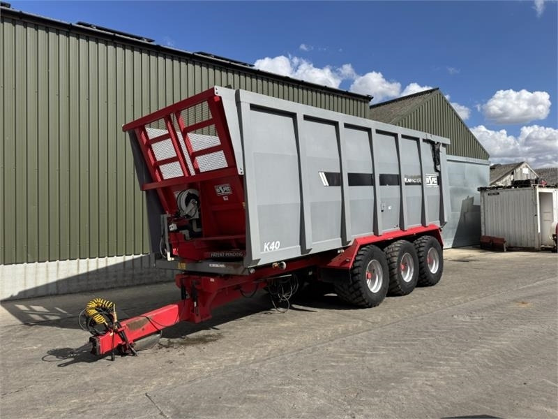 Hi Spec Kompactor K40 Ejector Trailer - Landwirtschaftlicher Anhänger: das Bild 1 Hi Spec Kompactor K40 Ejector Trailer - Landwirtschaftlicher Anhänger: das Bild 1