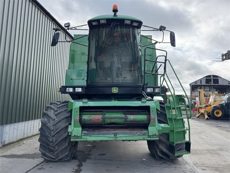 John Deere 1550 WTS c/w 620R Header - Zubehör für Erntemaschine: das Bild 5 John Deere 1550 WTS c/w 620R Header - Zubehör für Erntemaschine: das Bild 5