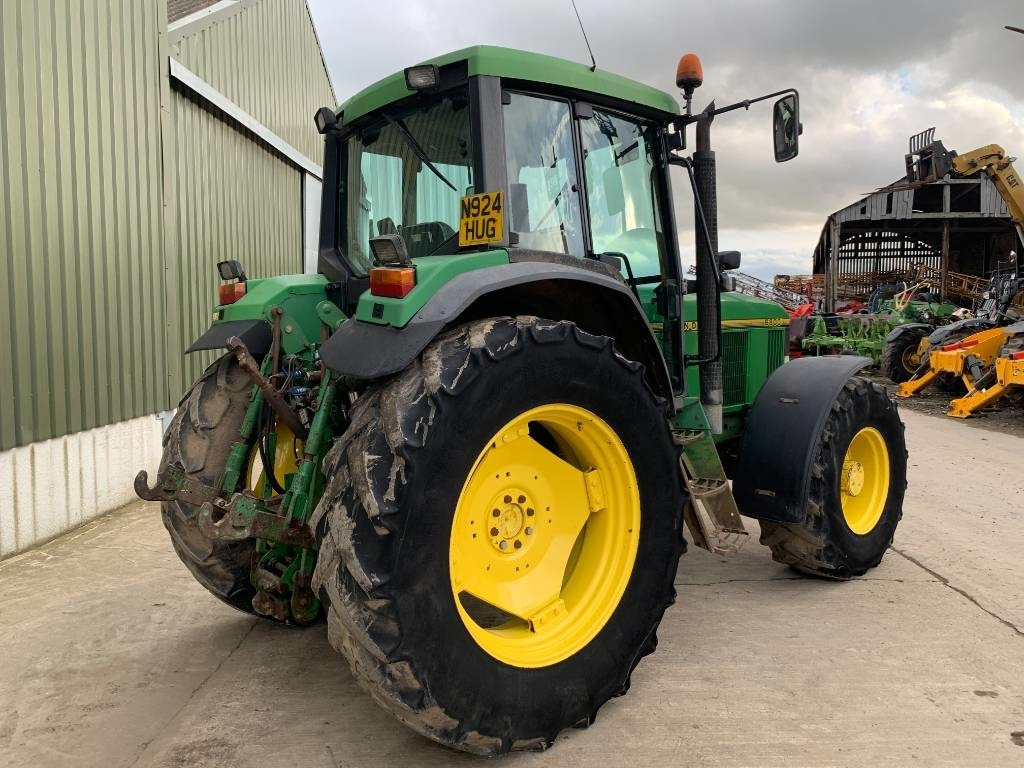 John Deere 6800 - Traktor: das Bild 4 John Deere 6800 - Traktor: das Bild 4
