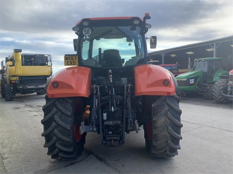 Kubota M7131 - Traktor: das Bild 5 Kubota M7131 - Traktor: das Bild 5
