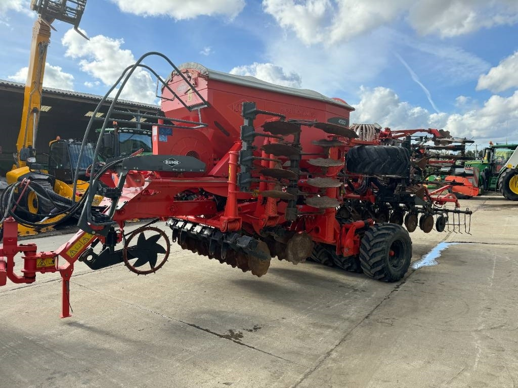 Kuhn speedliner 4000 Disc Drill - Sämaschine: das Bild 3 Kuhn speedliner 4000 Disc Drill - Sämaschine: das Bild 3