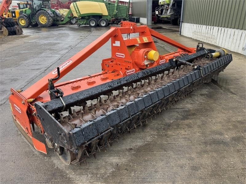 Maschio 4m Powerharrow - Bodenfräse: das Bild 3 Maschio 4m Powerharrow - Bodenfräse: das Bild 3