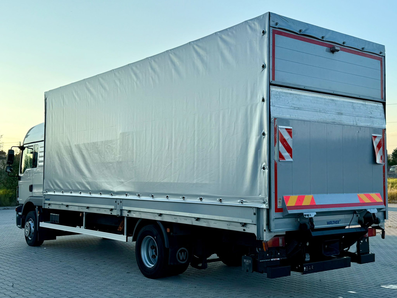 MAN TGM 12.250 / TGL / BURTO - FIRANKA / WINDA / 18 PALET / AUTOMAT - Plane LKW: das Bild 5 MAN TGM 12.250 / TGL / BURTO - FIRANKA / WINDA / 18 PALET / AUTOMAT - Plane LKW: das Bild 5