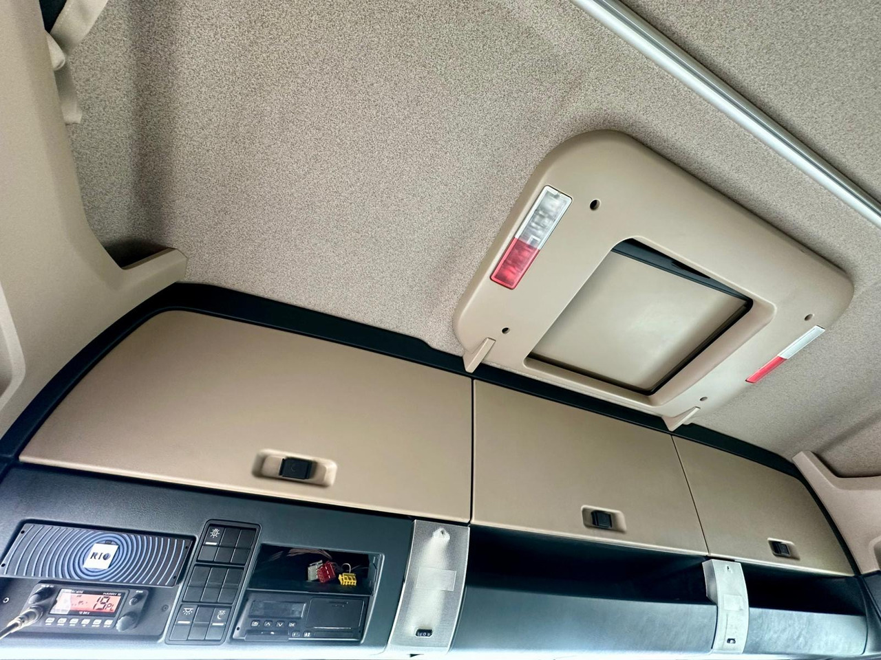 Plane LKW MAN TGX 26.460 / ZESTAW PRZEJAZDOWY / 38 PALET / AUTOMAT / SYPIALKA / PRZYCZEPA WIELTON / 2019 ROK / NISKI PRZEBIEG: das Bild 22