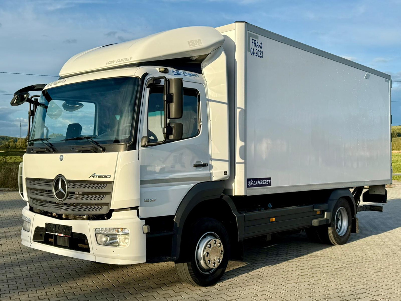 MERCEDES-BENZ ATEGO 1218 / CHŁODNIA / IZOTERMA / WINDA / 5.10 M DŁUGOŚCI / LAMBERET / AUTOMAT / 2017 ROK / 410 TYŚ KM - Kühlkoffer LKW: das Bild 2 MERCEDES-BENZ ATEGO 1218 / CHŁODNIA / IZOTERMA / WINDA / 5.10 M DŁUGOŚCI / LAMBERET / AUTOMAT / 2017 ROK / 410 TYŚ KM - Kühlkoffer LKW: das Bild 2