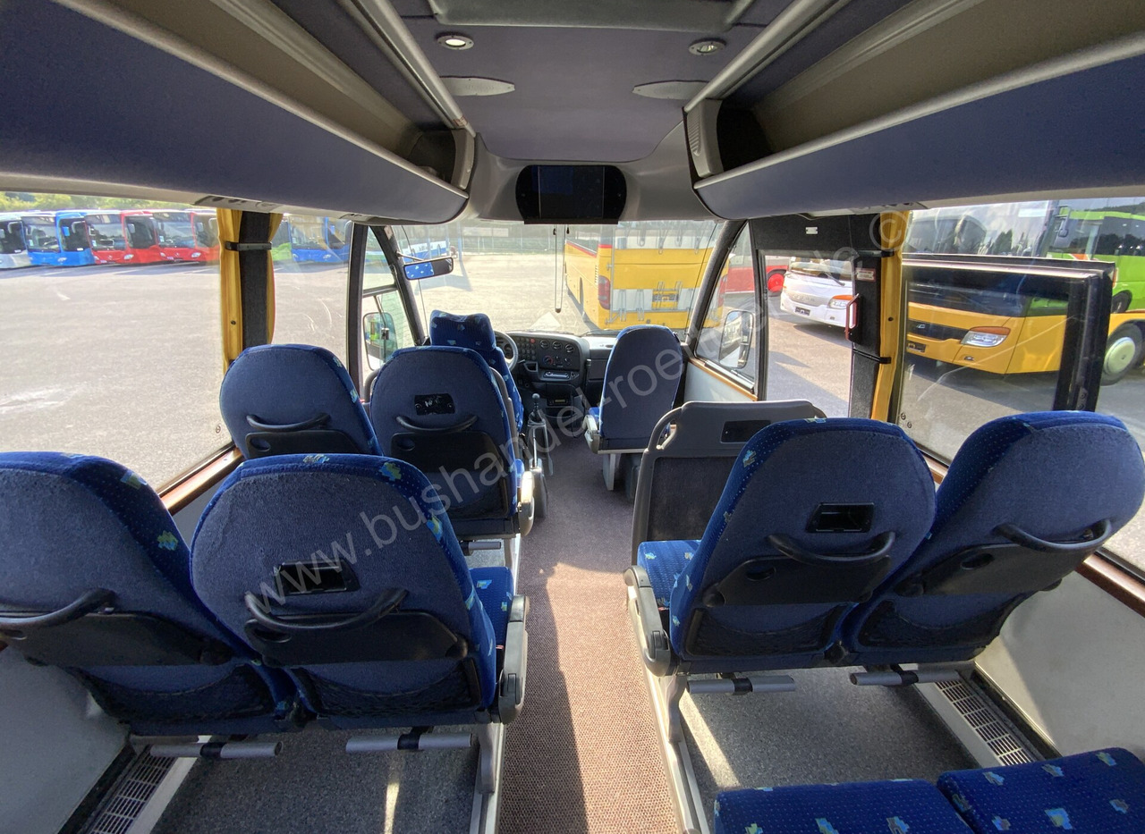 Kleinbus, Personentransporter Iveco 65C17 Daily: das Bild 16 Kleinbus, Personentransporter Iveco 65C17 Daily: das Bild 16