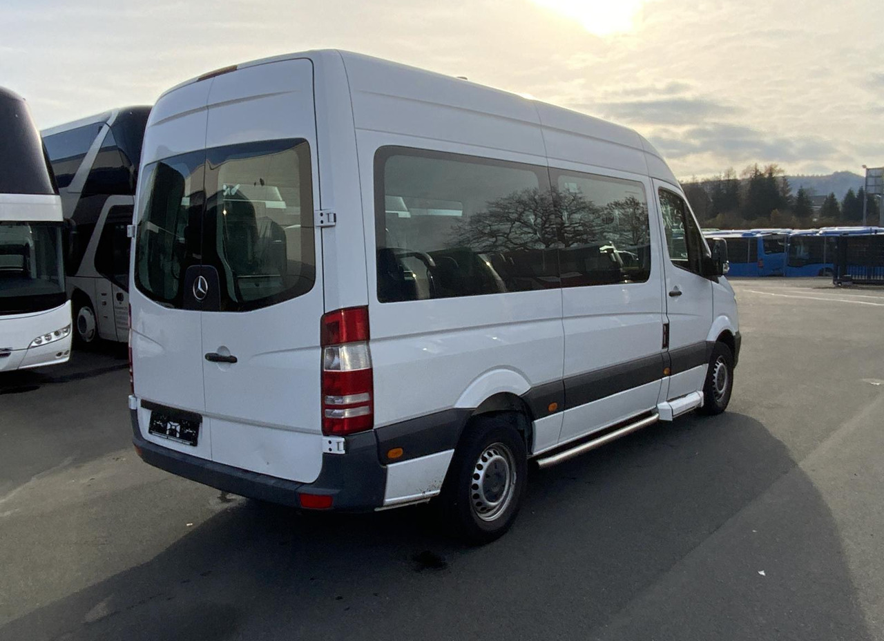 Mercedes-Benz 313 CDI Sprinter - Kleinbus, Personentransporter: das Bild 4 Mercedes-Benz 313 CDI Sprinter - Kleinbus, Personentransporter: das Bild 4