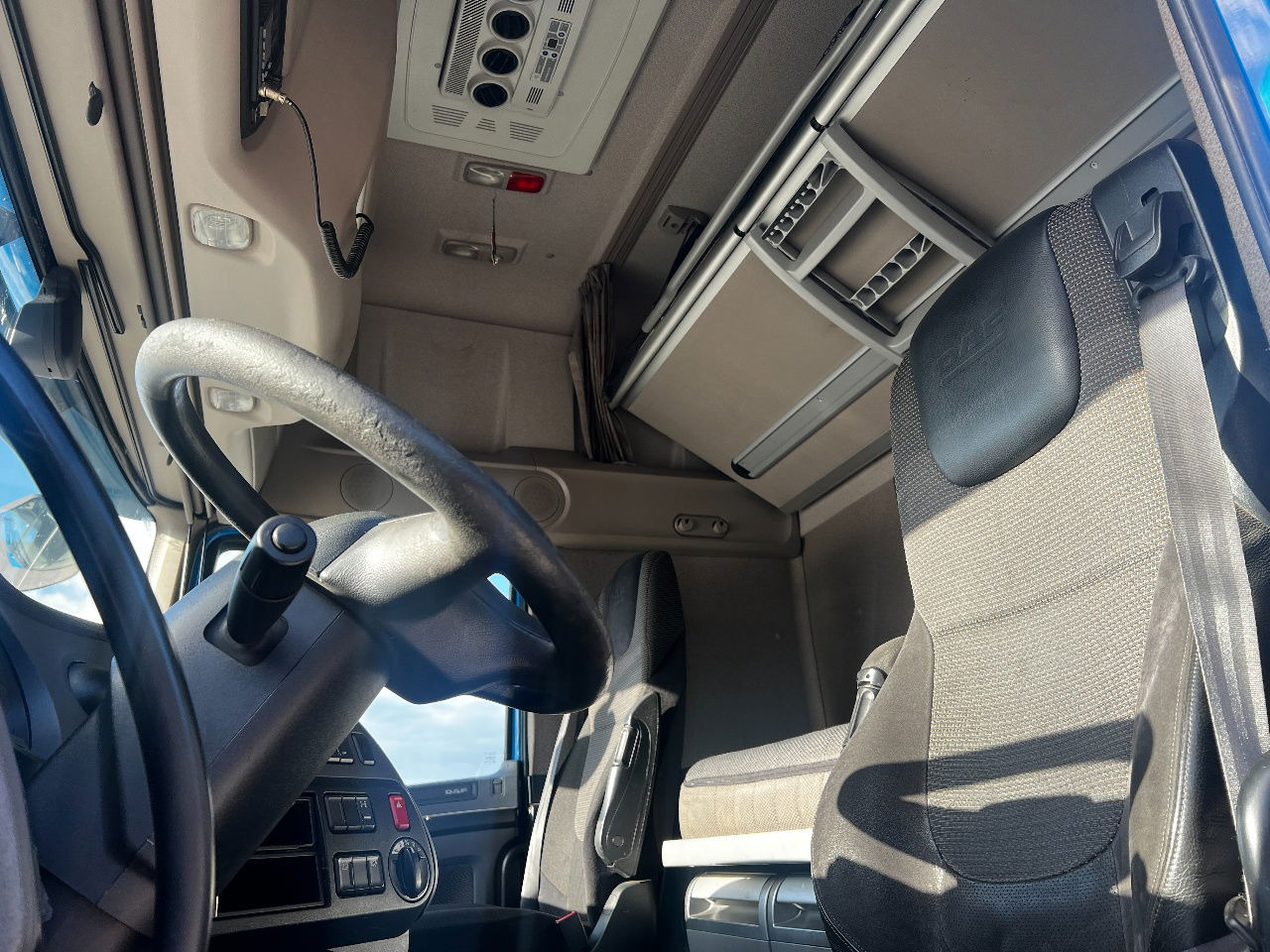 Sattelzugmaschine DAF XF 460 SSC, NL Truck: das Bild 7