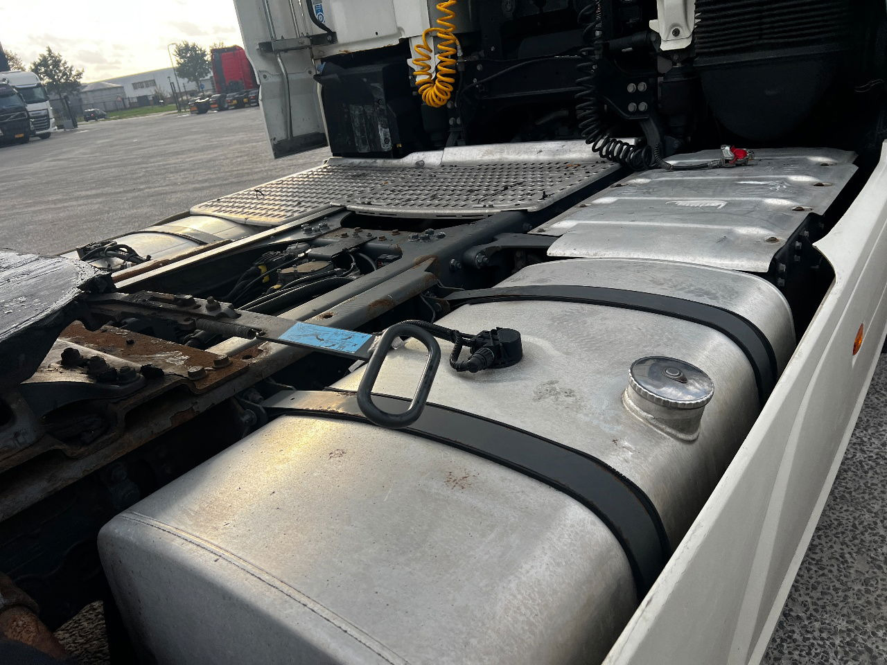 DAF XF 460 SSC, Retarder, Full spoiler - Sattelzugmaschine: das Bild 5 DAF XF 460 SSC, Retarder, Full spoiler - Sattelzugmaschine: das Bild 5