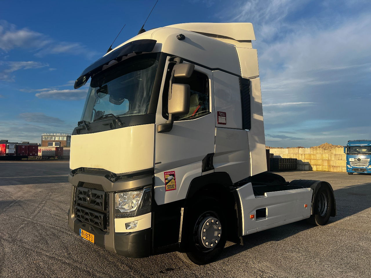 Renault T380 EUro 6, Full spoilers - Sattelzugmaschine: das Bild 1 Renault T380 EUro 6, Full spoilers - Sattelzugmaschine: das Bild 1