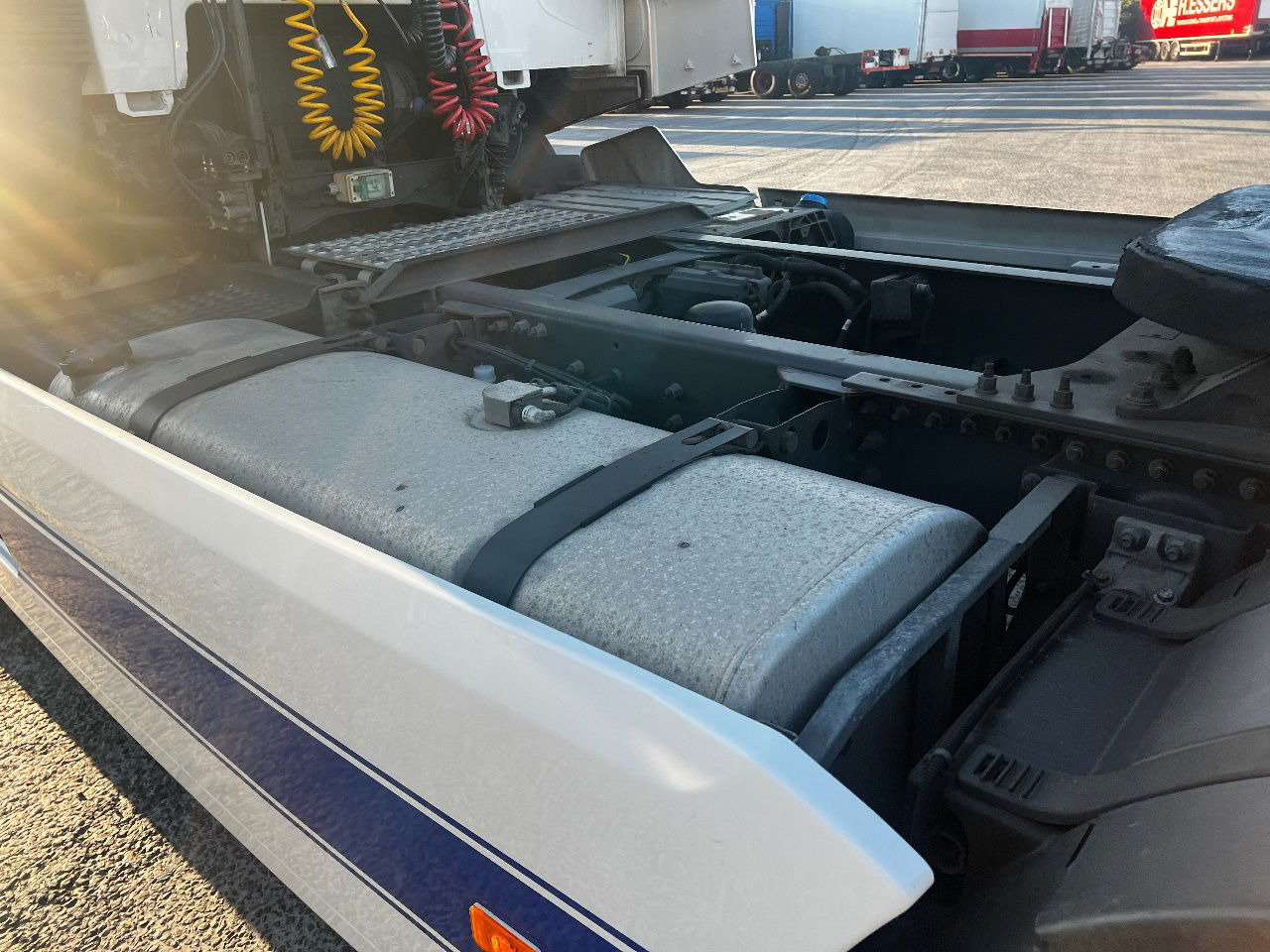 Renault T430 EUro 6, Full spoilers - Sattelzugmaschine: das Bild 5 Renault T430 EUro 6, Full spoilers - Sattelzugmaschine: das Bild 5