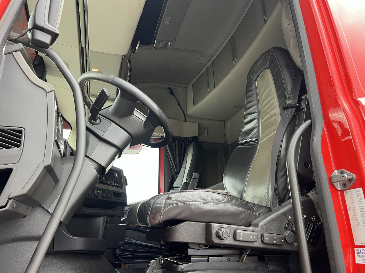 Sattelzugmaschine Volvo FH 500 Globe, Hydraulic: das Bild 8