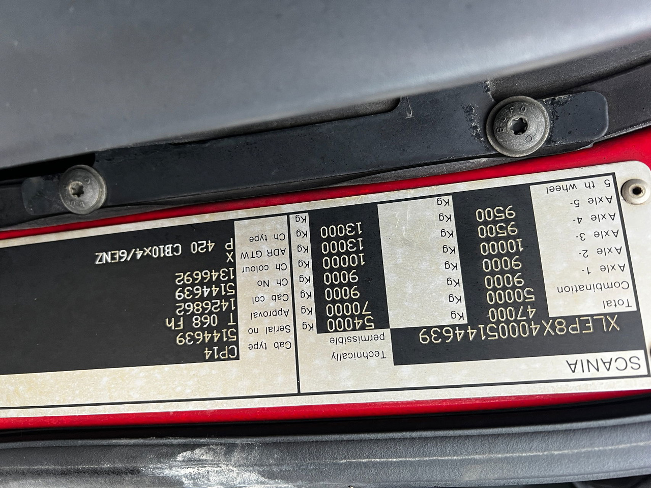 Scania P420 10x4, 15m3 Liebherr, full steel - Leasing Scania P420 10x4, 15m3 Liebherr, full steel: das Bild 14