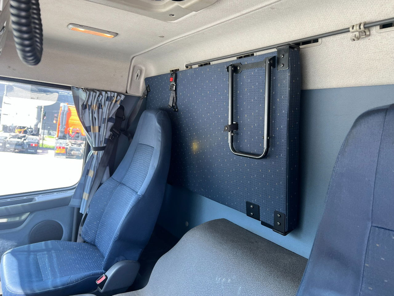 Plane LKW Volvo FM 9.300 Bordwanden, Euro 5: das Bild 10