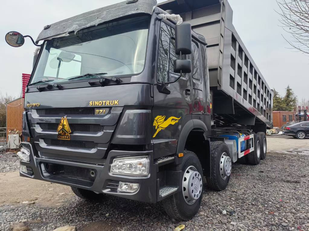 Howo 371 8X4 - Andere Technik: das Bild 2 Howo 371 8X4 - Andere Technik: das Bild 2