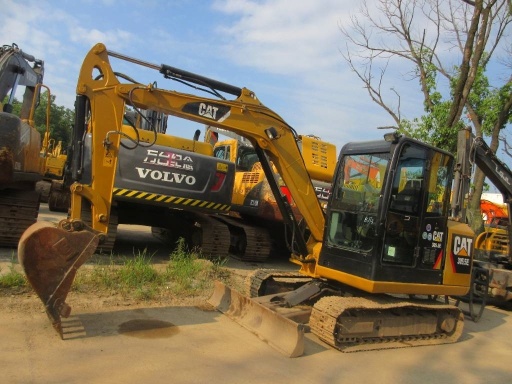 CAT 305.5 E - Kettenbagger: das Bild 3 CAT 305.5 E - Kettenbagger: das Bild 3