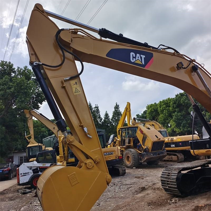 CAT 320 D L - Kettenbagger: das Bild 3 CAT 320 D L - Kettenbagger: das Bild 3