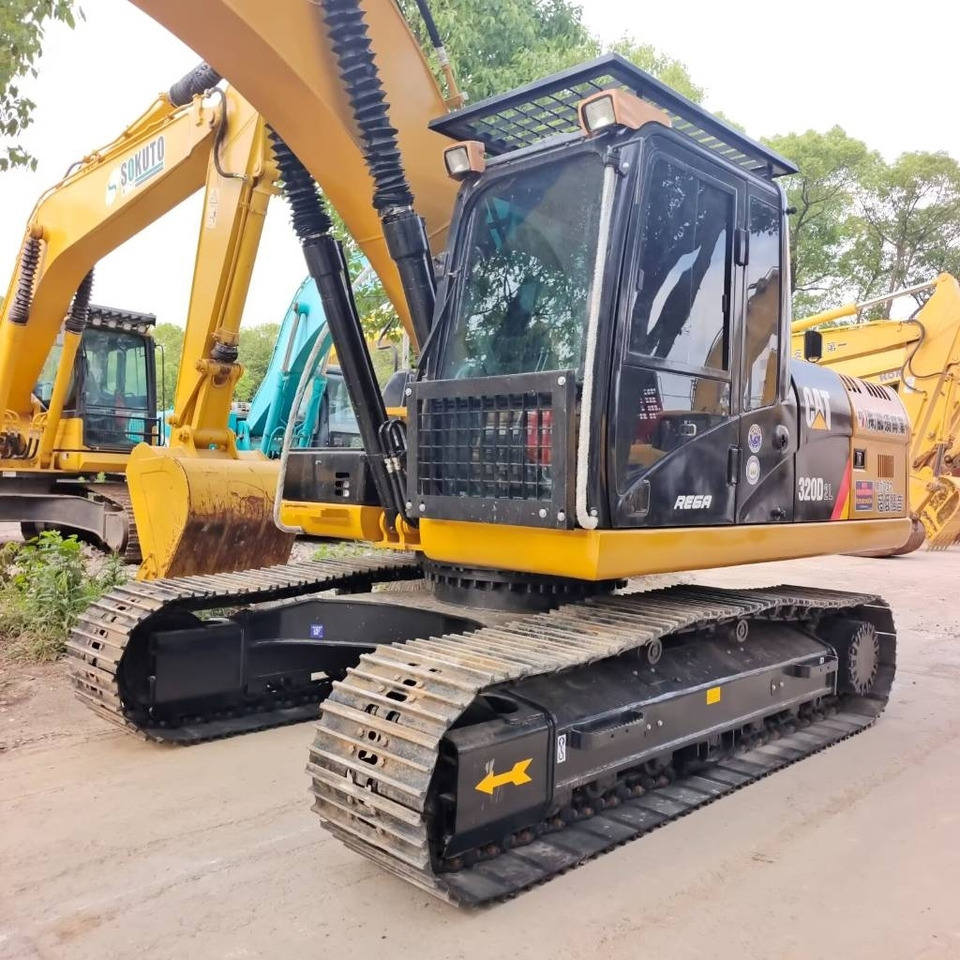 CAT 324D2L - Kettenbagger: das Bild 3 CAT 324D2L - Kettenbagger: das Bild 3
