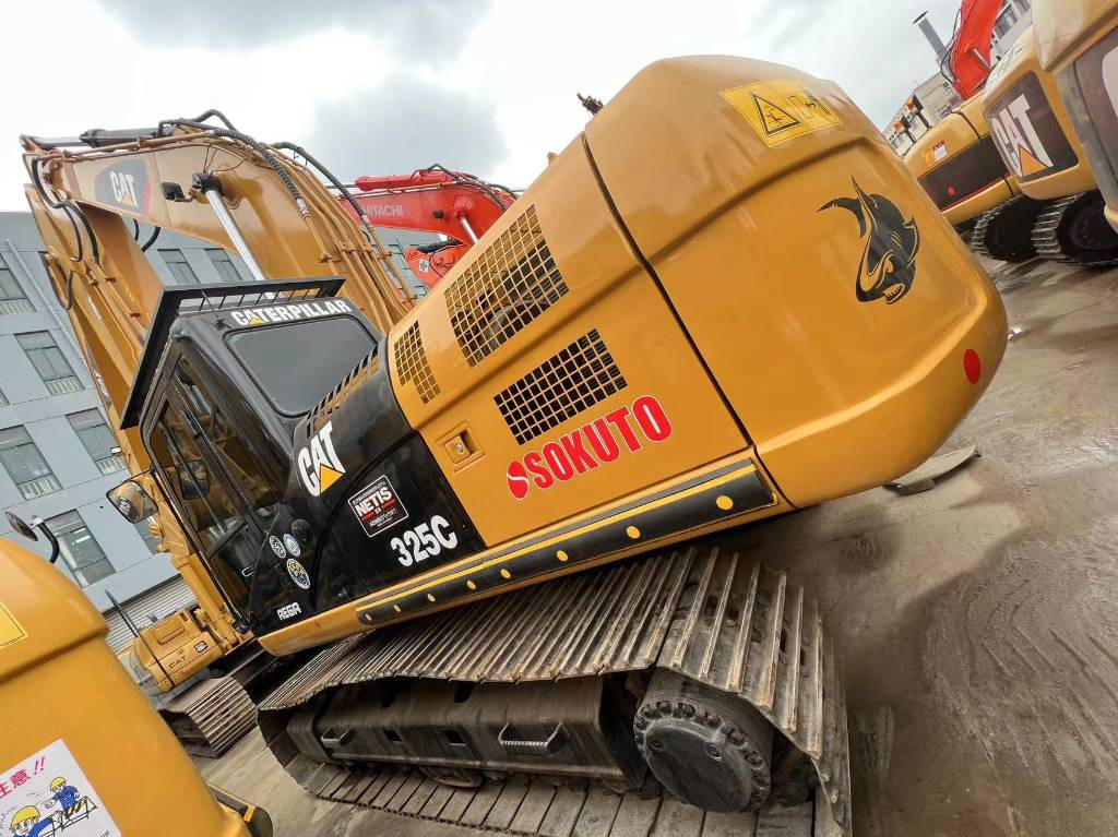 CAT 325 C - Kettenbagger: das Bild 1 CAT 325 C - Kettenbagger: das Bild 1