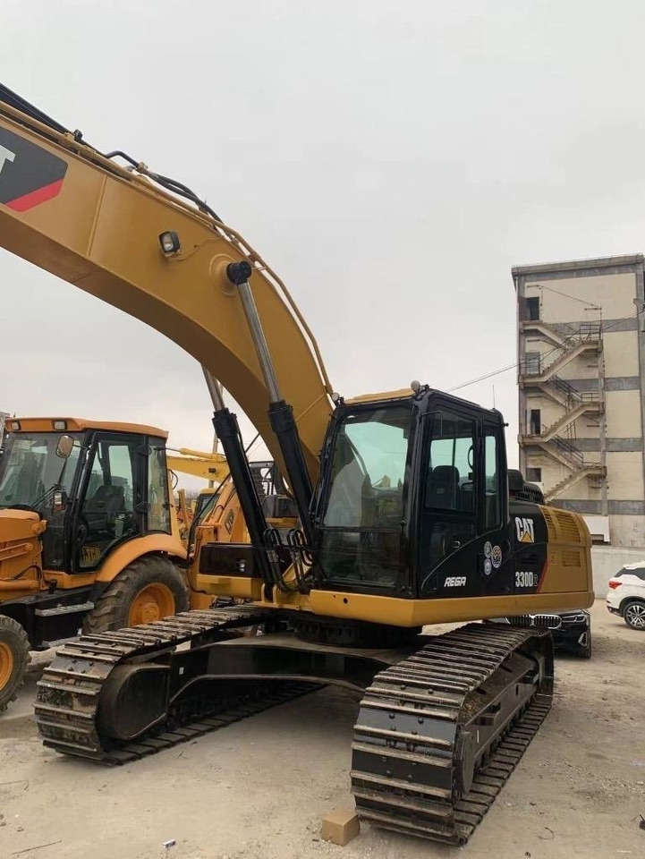 CAT 330 D2L - Kettenbagger: das Bild 3 CAT 330 D2L - Kettenbagger: das Bild 3