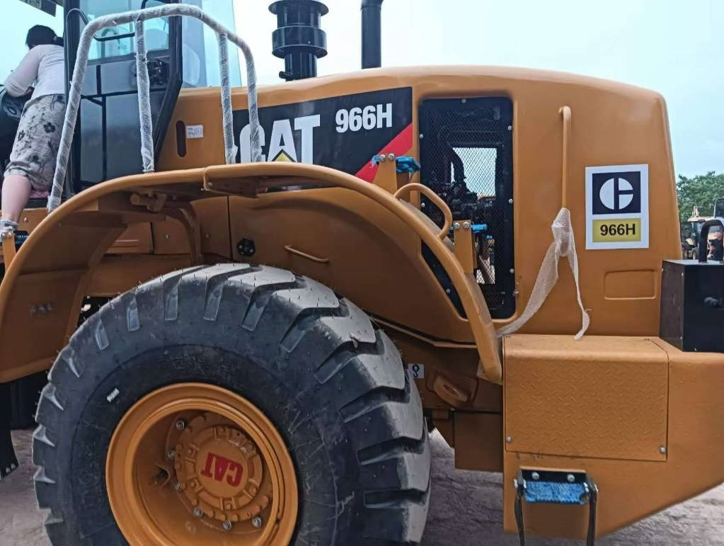CAT 966 H - Radlader: das Bild 4 CAT 966 H - Radlader: das Bild 4