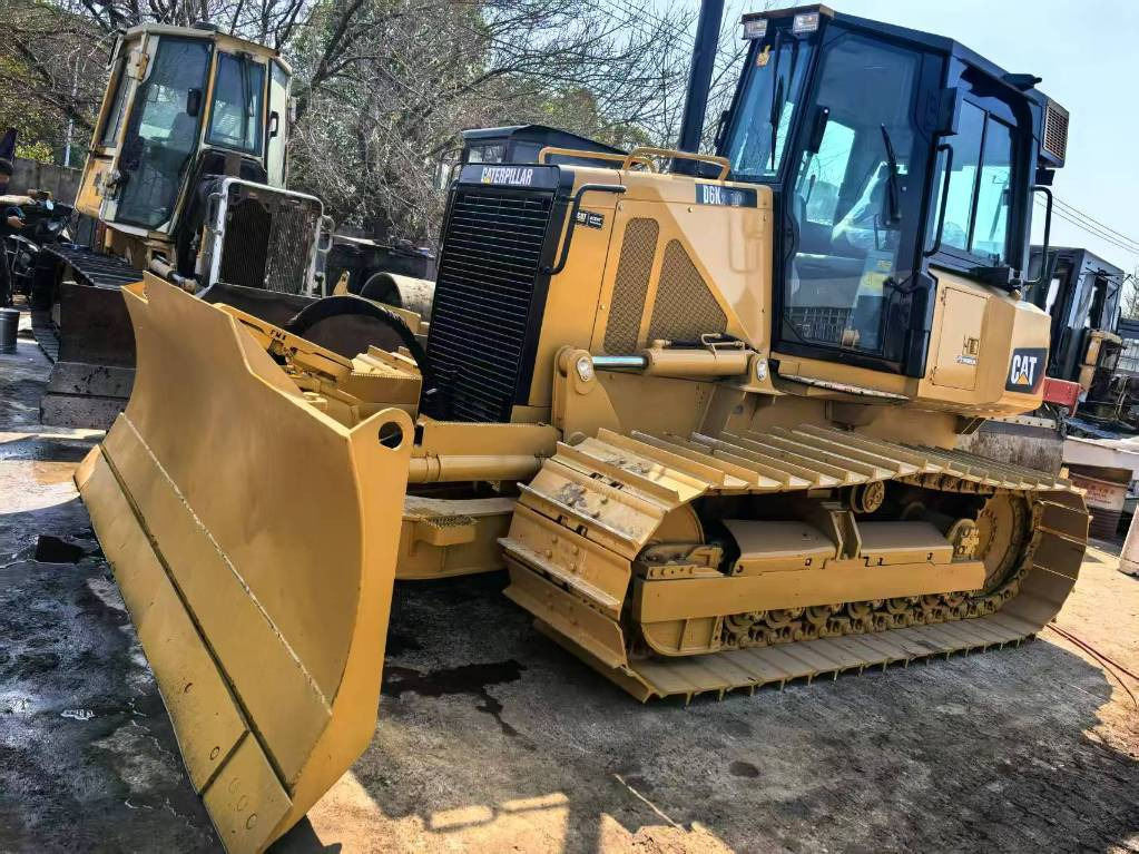 CAT D 6 K XLP - Grader: das Bild 2 CAT D 6 K XLP - Grader: das Bild 2