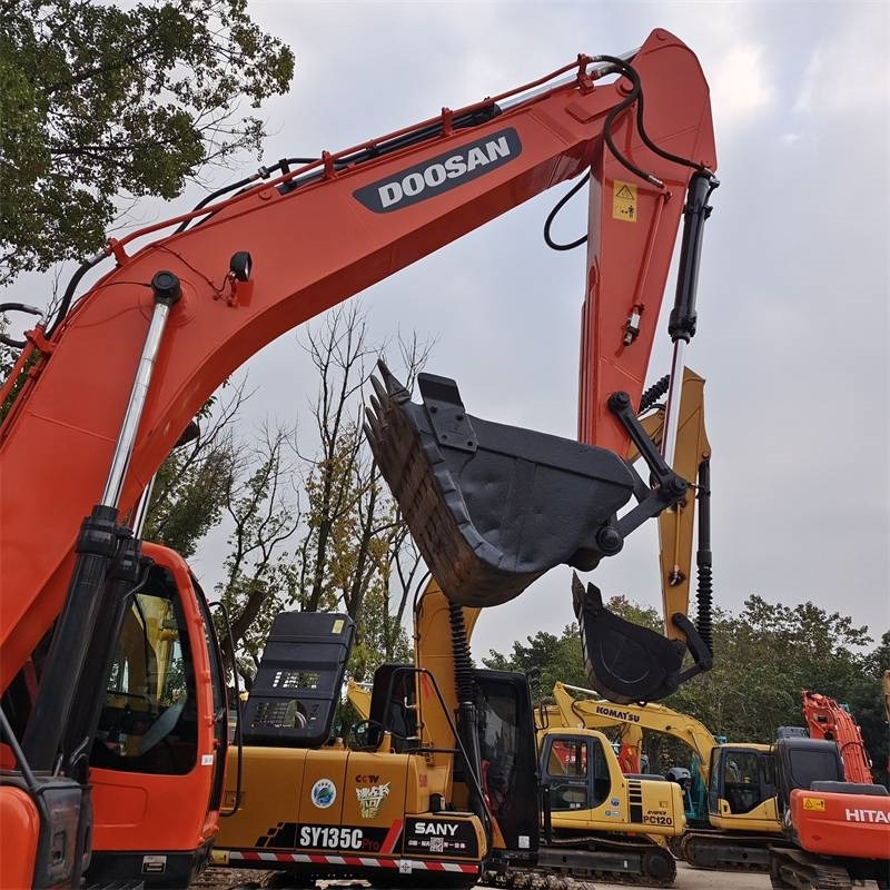 Doosan DX 225 LC-9C - Kettenbagger: das Bild 4 Doosan DX 225 LC-9C - Kettenbagger: das Bild 4