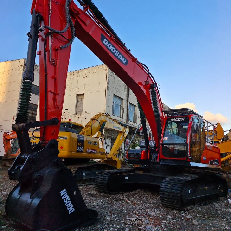 Doosan DX 300 LCA - Kettenbagger: das Bild 3 Doosan DX 300 LCA - Kettenbagger: das Bild 3