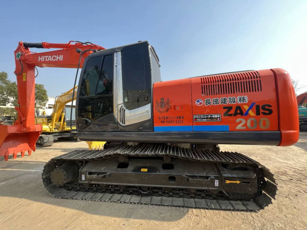 Hitachi ZX 200-3 G - Kettenbagger: das Bild 1 Hitachi ZX 200-3 G - Kettenbagger: das Bild 1