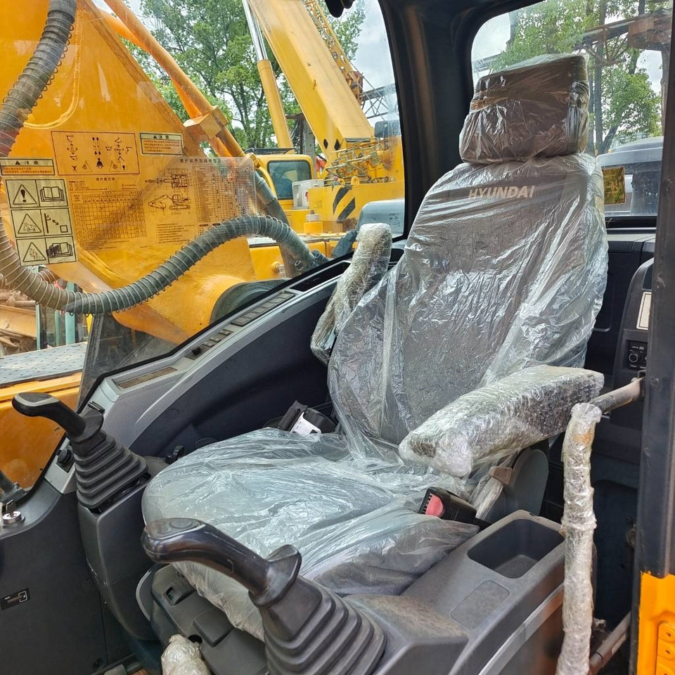 Hyundai 305LC - Kettenbagger: das Bild 5 Hyundai 305LC - Kettenbagger: das Bild 5