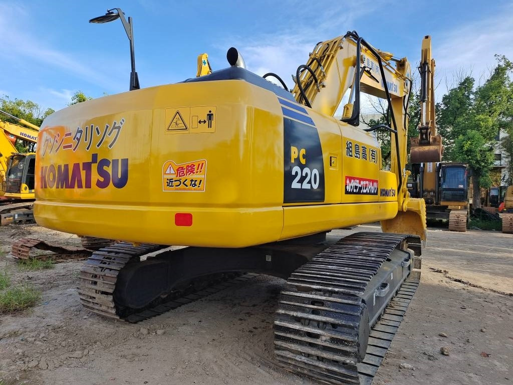 Komatsu PC 200 LC - Kettenbagger: das Bild 2 Komatsu PC 200 LC - Kettenbagger: das Bild 2