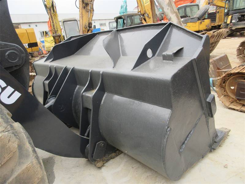 Komatsu WA 380-3 - Radlader: das Bild 4 Komatsu WA 380-3 - Radlader: das Bild 4
