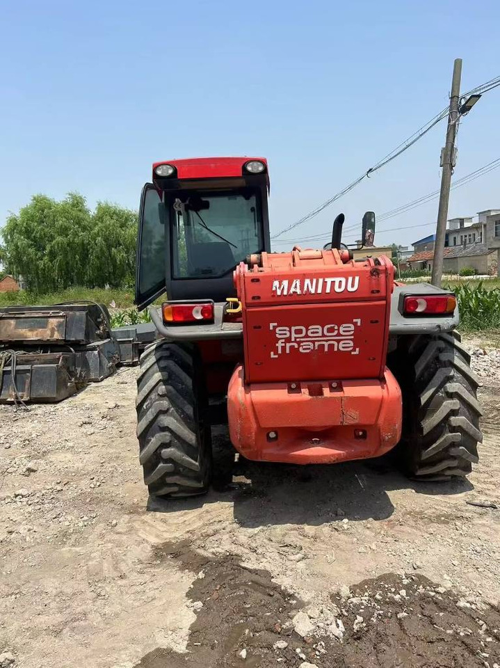 Manitou MT 1740 SL T - Kompaktlader: das Bild 3 Manitou MT 1740 SL T - Kompaktlader: das Bild 3