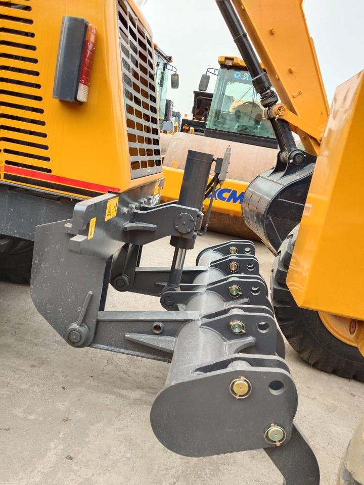 XCMG GR 2153 - Grader: das Bild 3 XCMG GR 2153 - Grader: das Bild 3