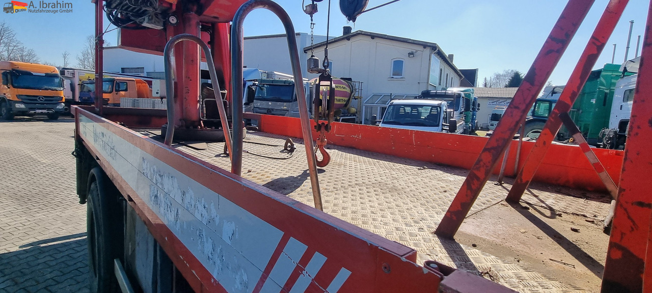 Mercedes-Benz 1722 Dachdeckerkran Cormach 30000 TECH, - Autokran, Pritsche LKW: das Bild 2 Mercedes-Benz 1722 Dachdeckerkran Cormach 30000 TECH, - Autokran, Pritsche LKW: das Bild 2